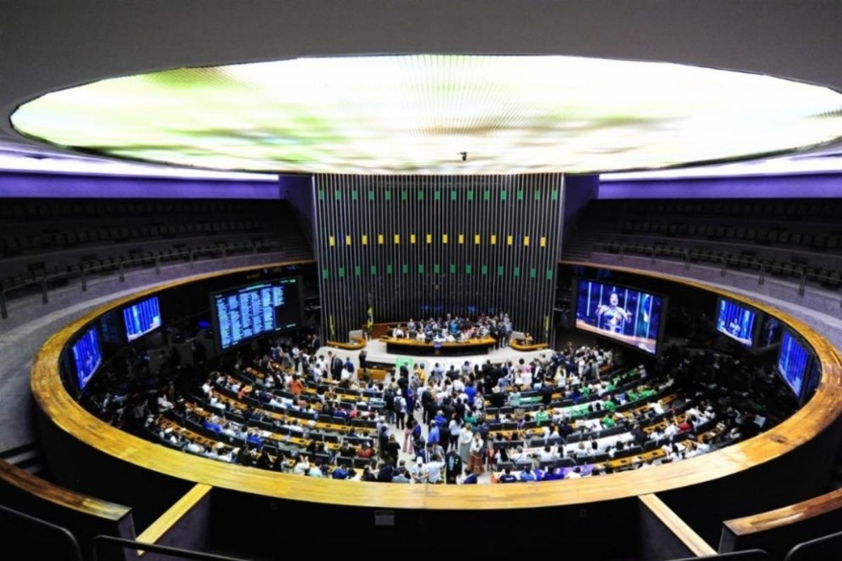 camara-aprova-projeto-que-estabelece-teto-de-17-para-o-icms
