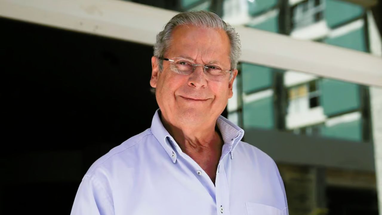 José Dirceu pede a Gilmar Mendes suspeição de Sergio Moro em processo; entenda