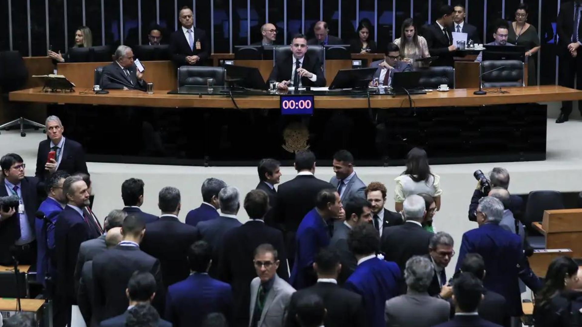 Votação de vetos às leis da saidinha é adiada