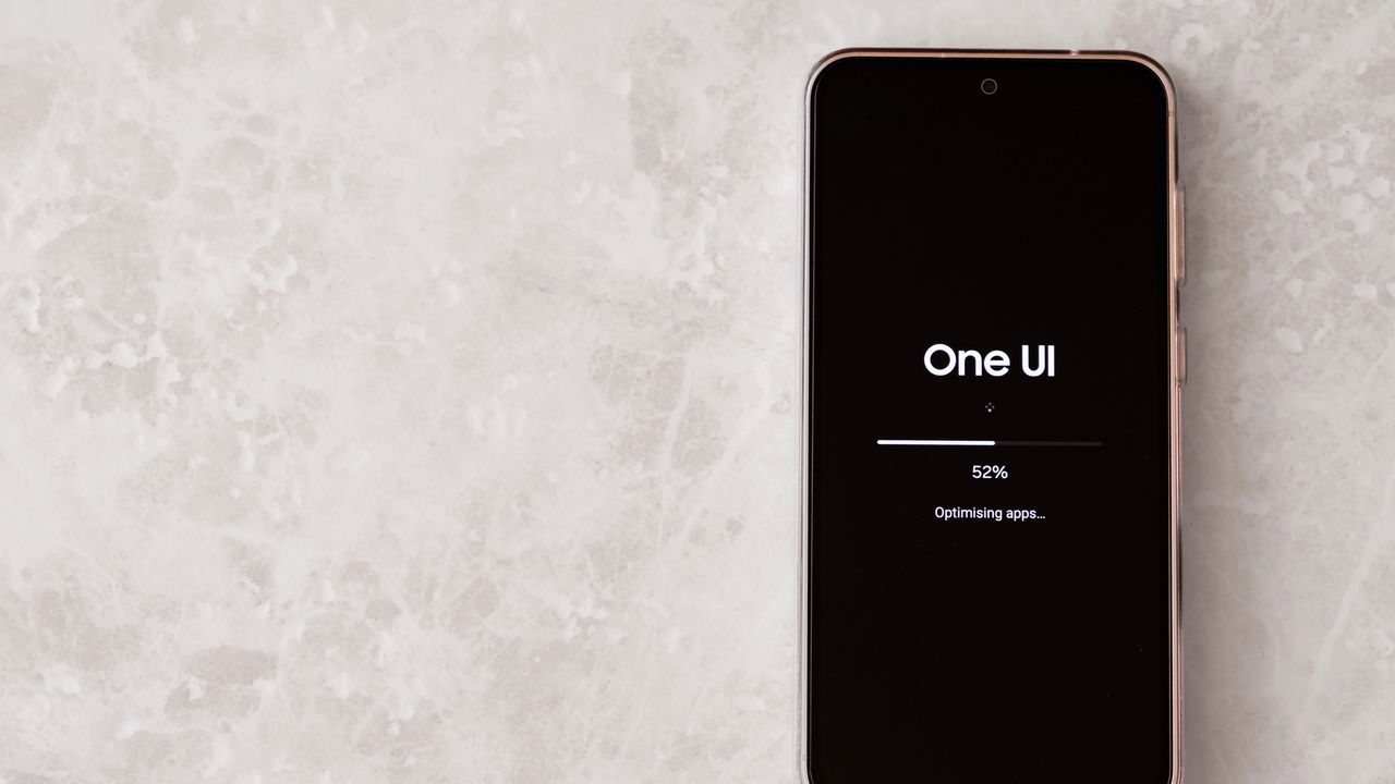 Mais celulares da Samsung receberam o One UI 7